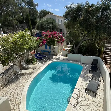 Margarita Paxos - Kam *